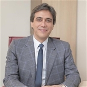 دکتر محمودرضا عباس زاده - جراح و متخصص مغز و اعصاب