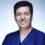 دکتر حمید رضا فتحی  فوق تخصص جراحی پلاستیک