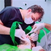 دکتر امیر محمدی - کاشت دندان
