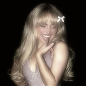 ★elina★