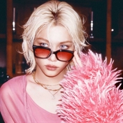 Maede ( درخواستی قبول میشه )